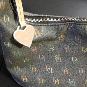 Dooney & Bourke hand bag